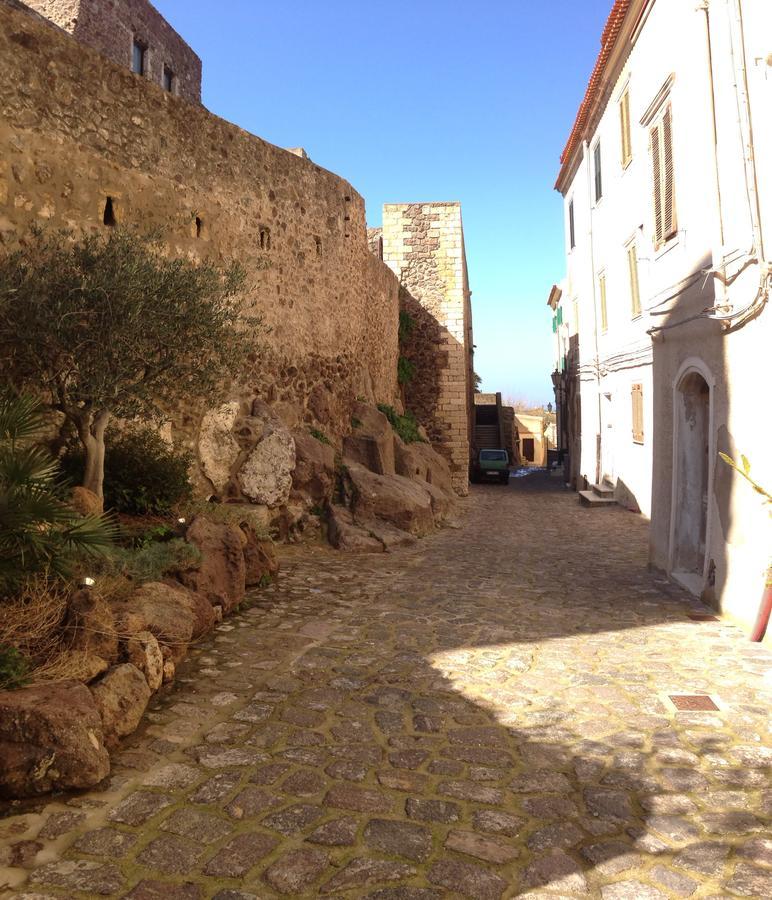 הוילה A.I.R. Castelsardo Borgo Di Mare מראה חיצוני תמונה