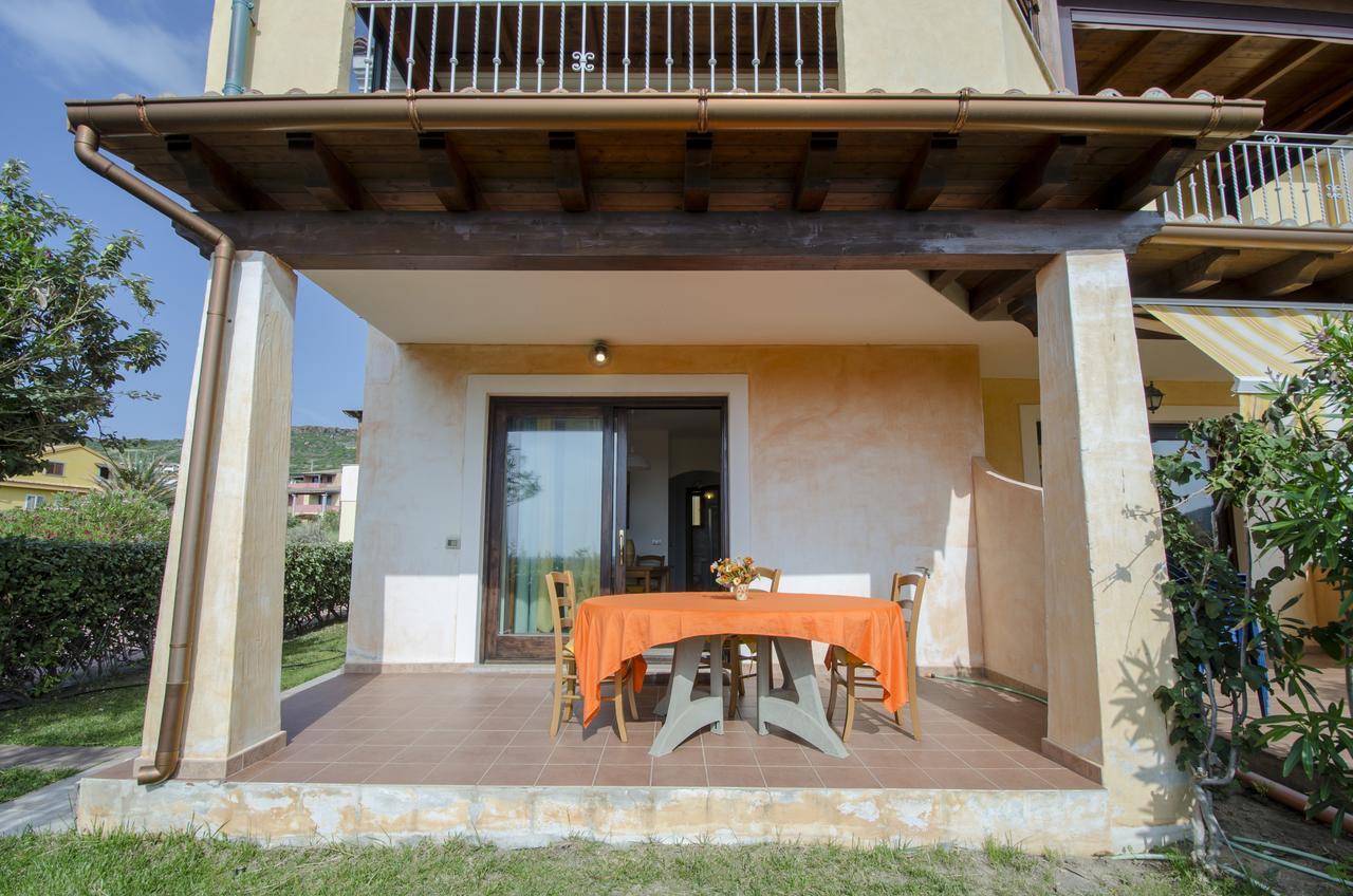 הוילה A.I.R. Castelsardo Borgo Di Mare מראה חיצוני תמונה